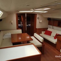 Beneteau Oceanis 54