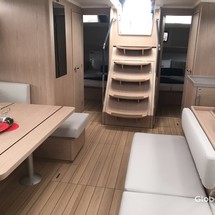 Beneteau Oceanis 51.1