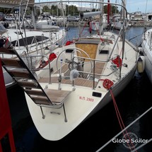 Beneteau First 42