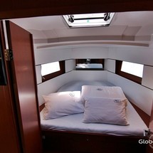Beneteau Oceanis 38.1