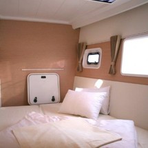 Lagoon 400