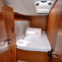 Jeanneau 54