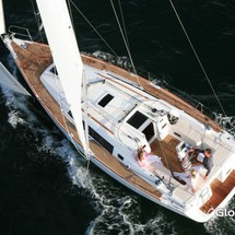 Beneteau Oceanis 37