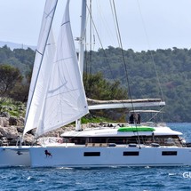 Lagoon 620