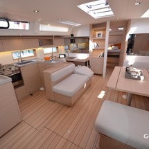 Beneteau Oceanis 51.1