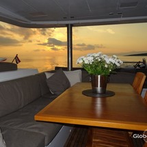 Lagoon 560 S2