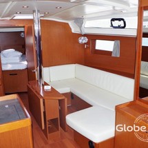 Beneteau Oceanis 41.1