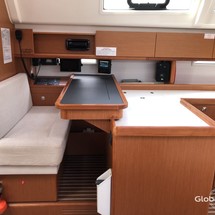 Bavaria Cruiser 51