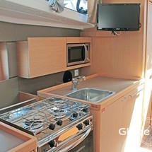 Beneteau Oceanis 38.1