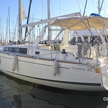 Beneteau Oceanis 38.1