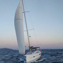 Dufour 520 Grand Large