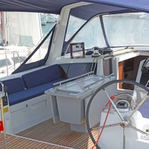 Beneteau Oceanis 48