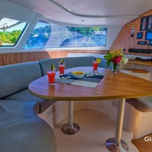 Fountaine Pajot Lavezzi 40
