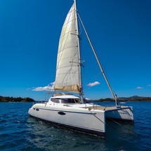 Fountaine Pajot Lavezzi 40