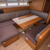 Jeanneau Sun Odyssey 519