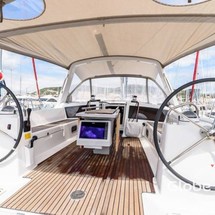 Beneteau Oceanis 48