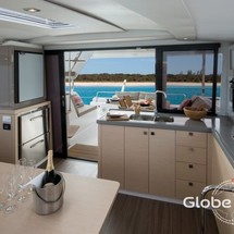 Fountaine Pajot Lucia 40 Maestro