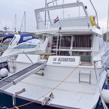 Ferretti 52