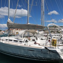 Beneteau First 35