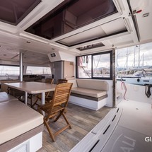 Bali catamarans 4.0 lounge