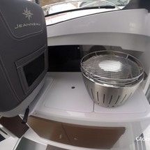 Jeanneau Merry Fisher 695