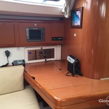 Beneteau Oceanis 46