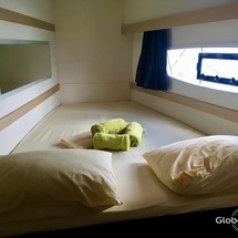 Fountaine Pajot Lucia 40