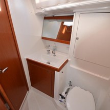 Beneteau Oceanis 48