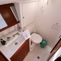 Beneteau Oceanis 48