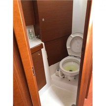 Beneteau Oceanis 38.1