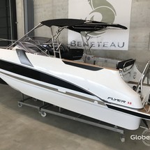Beneteau Flyer 8.8 SUNdeck