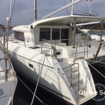 Lagoon 421