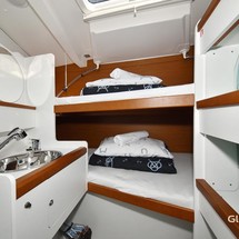 Jeanneau 54