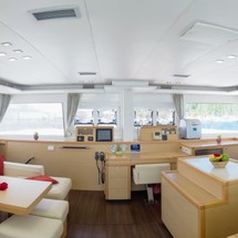 Lagoon 560