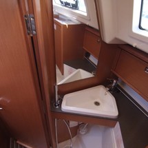Bavaria CRUISER 34