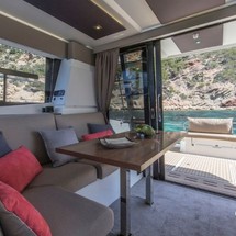Fountaine Pajot MY 37