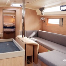 Beneteau Oceanis 41.1