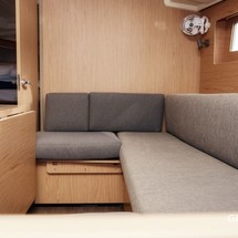 Beneteau Oceanis 41.1