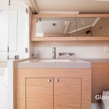 Beneteau Oceanis 51.1