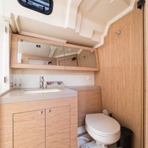 Beneteau Oceanis 51.1