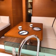 Jeanneau Sun Odyssey 449