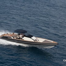 Technohull omega 41