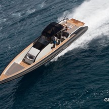 Technohull omega 41