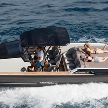 Technohull omega 41