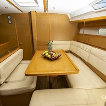 Jeanneau Sun Odyssey 44i