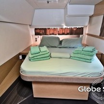 Fountaine Pajot Helia 44