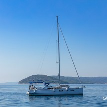 Beneteau Oceanis 38.1