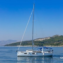 Beneteau Oceanis 38.1