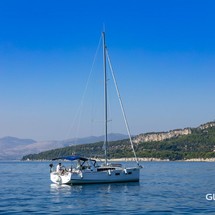 Beneteau Oceanis 38.1