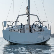 Beneteau Oceanis 38